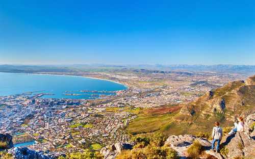 Autobús descapotable turístico en Table Mountain en Ciudad del Cabo